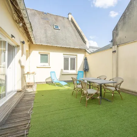 Bassin Avec Patio * ポール・アン・ベッサン・ユパン