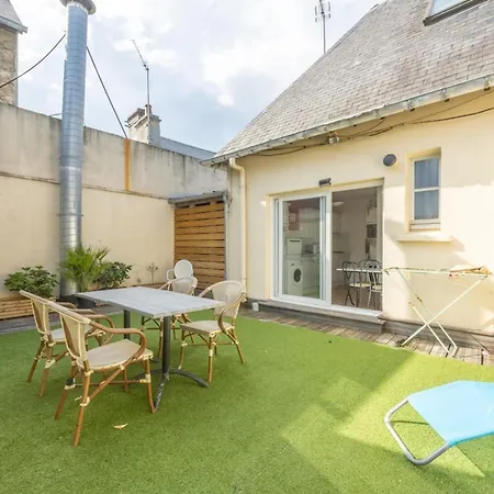 Bassin Avec Patio